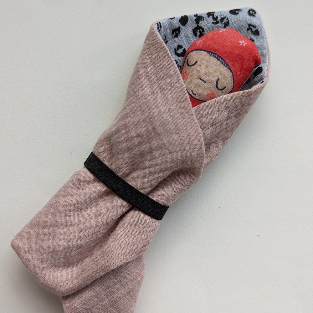 Nähset Schnuffeltuch mit Püppchen 4 - zum Schließen ins Bild klicken