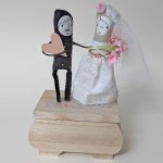 Brautpaar auf Holzkästchen Nr. 4