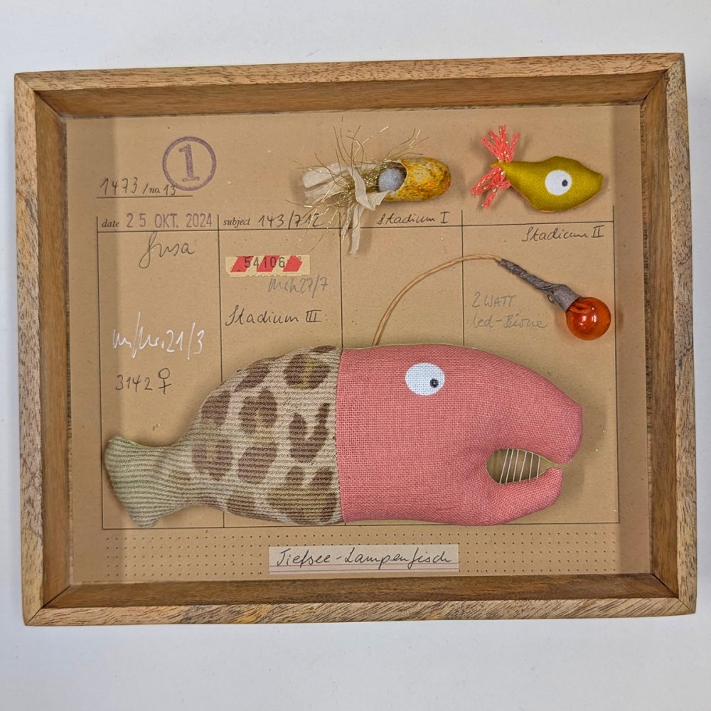 Schaukastenbild Fischwelt Nr. 68 - zum Schließen ins Bild klicken
