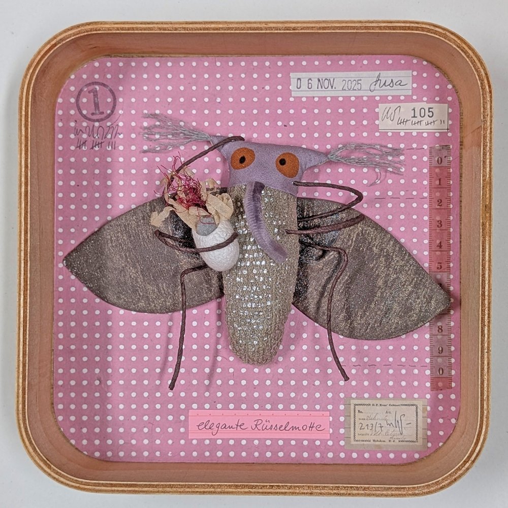 Schaukastenbild Fliegenviech Nr. 432 - zum Schließen ins Bild klicken