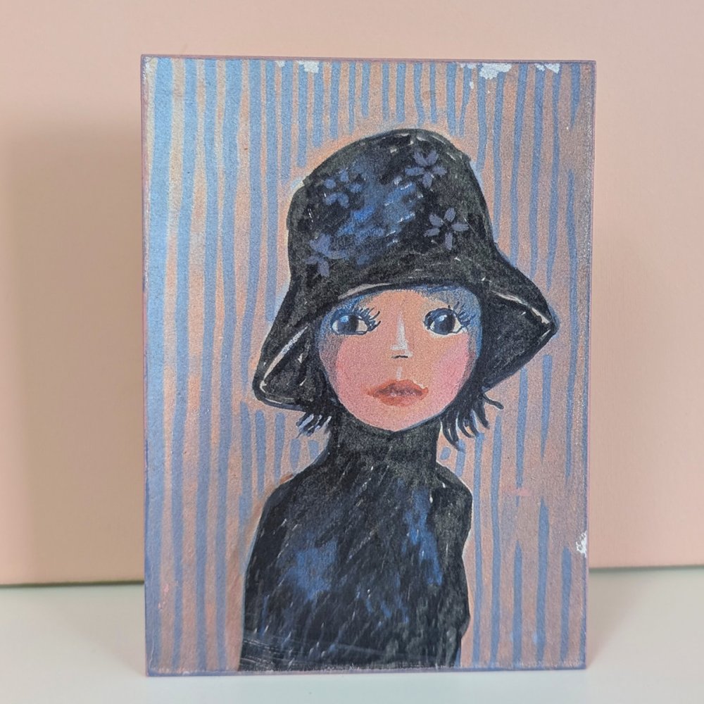 Frauenportrait Transfer auf Holz Nr.3 - zum Schließen ins Bild klicken