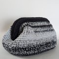 Unikat Clutch M gehäkelt Nr. 7