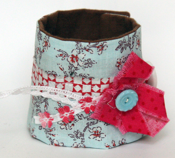 Stoffarmband Nr. 6 - zum Schließen ins Bild klicken