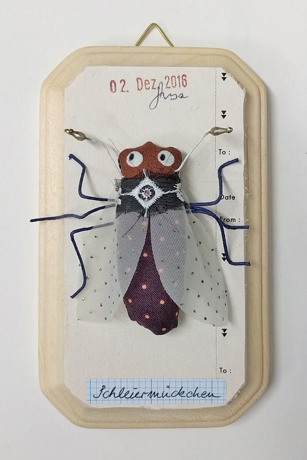 Schaukastenbild Fliegenviech Nr. 226 - zum Schließen ins Bild klicken