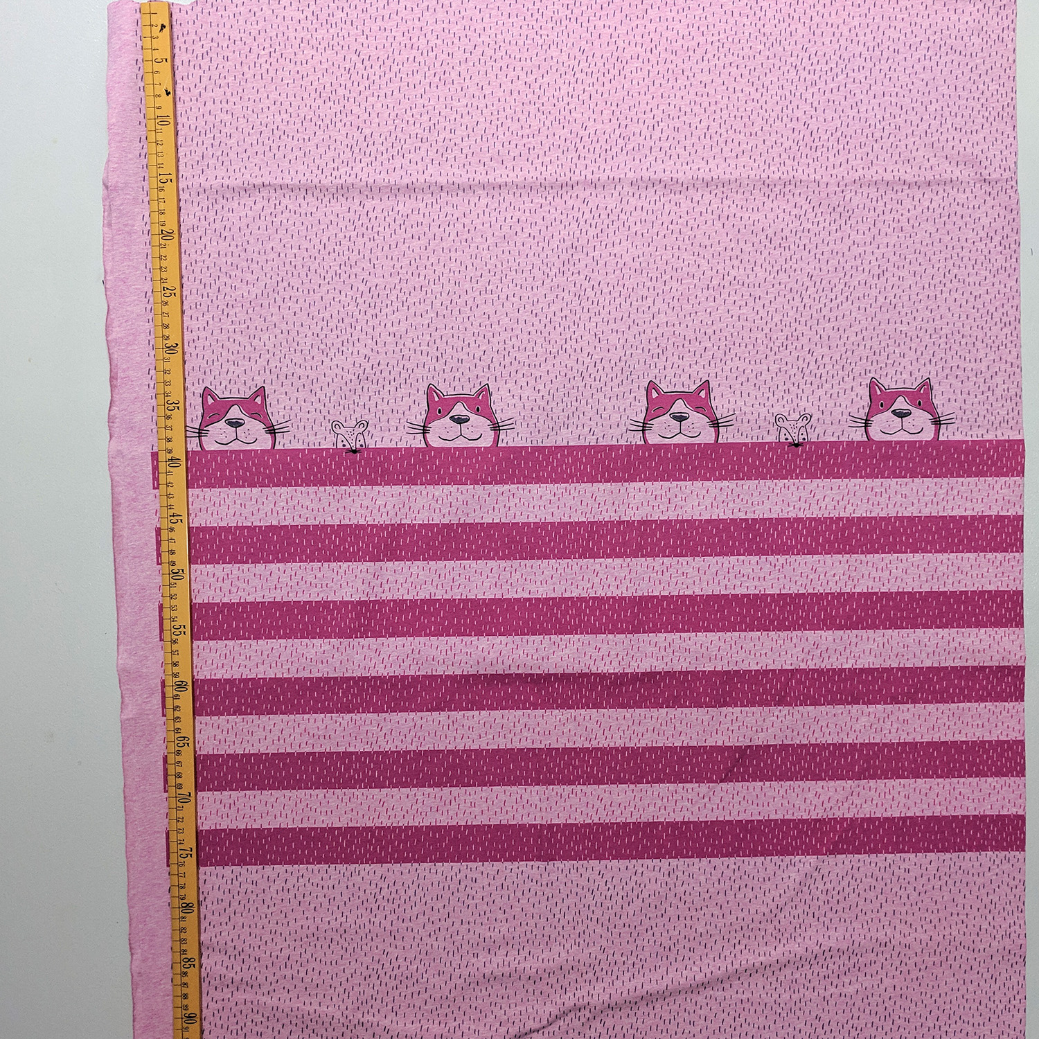 Bio Jersey Design Tigerkatze pink 1 Rapport (etwa 88cm)