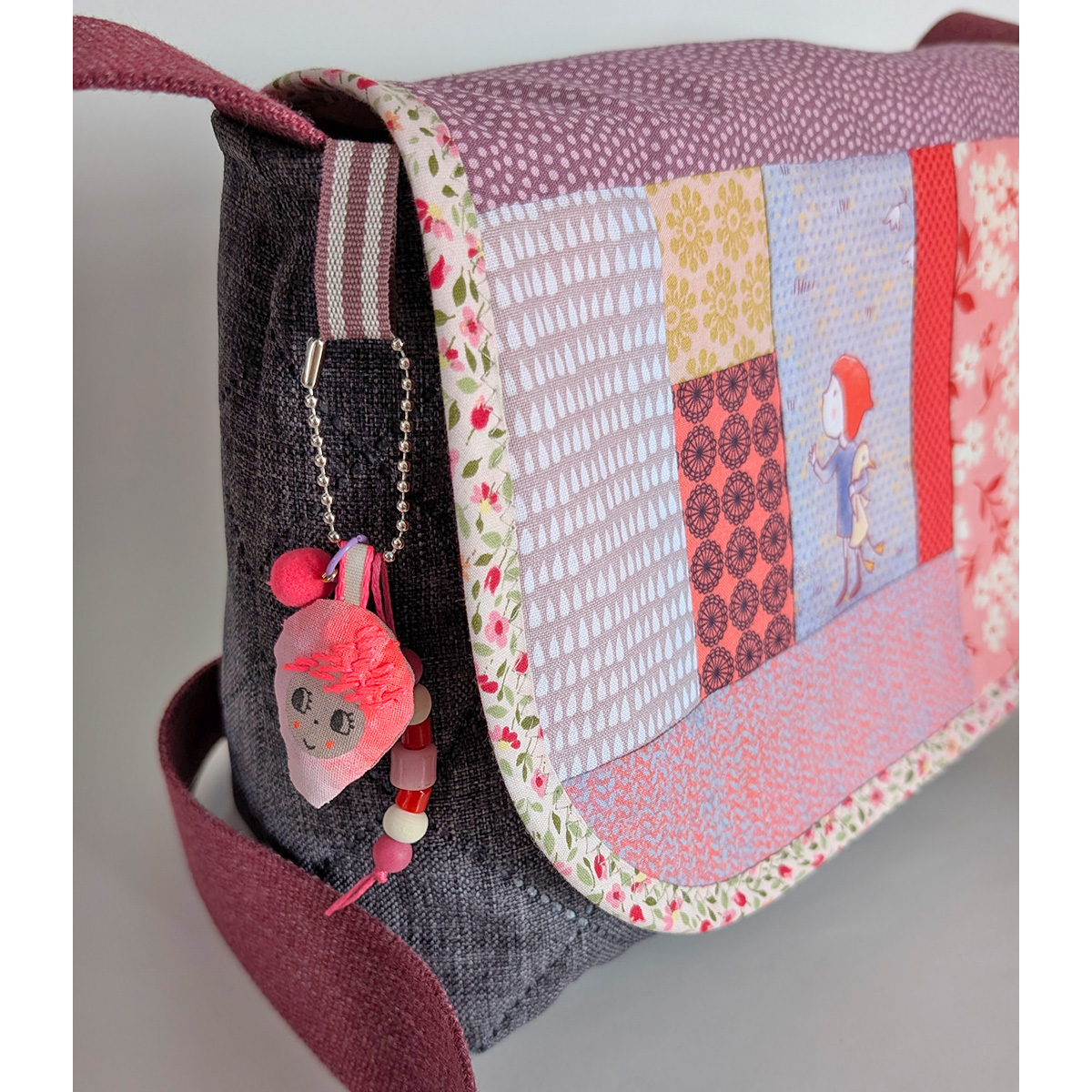 Unikat Tasche mit Klappe Nr. 49