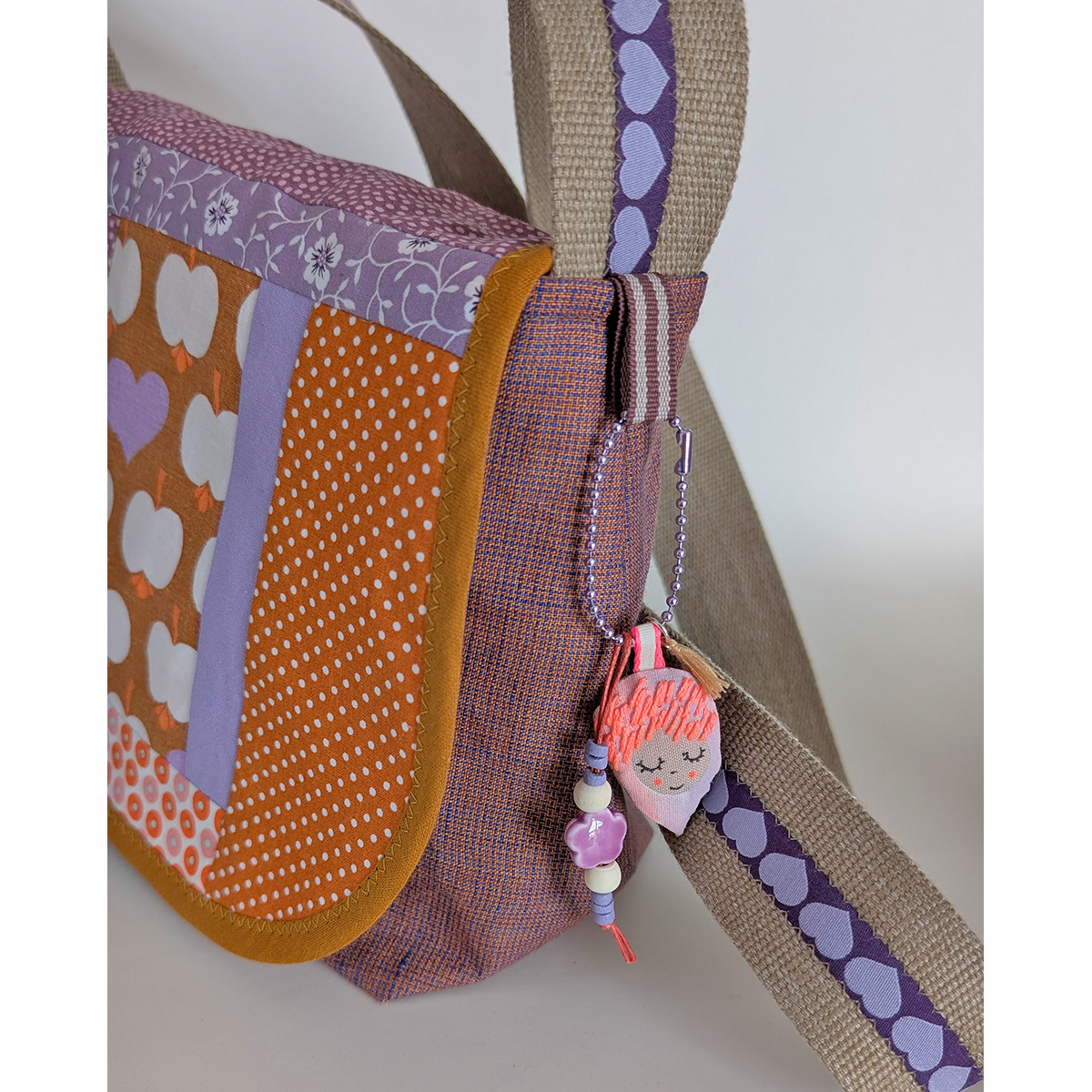 Unikat Tasche mit Klappe Nr. 45
