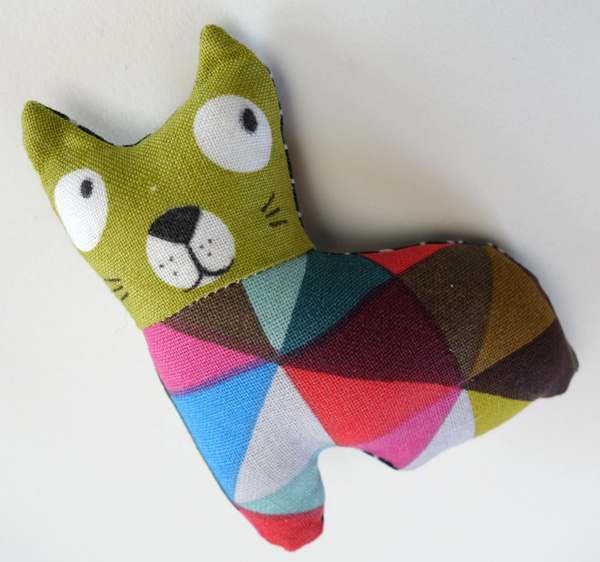 Brosche Katze 11