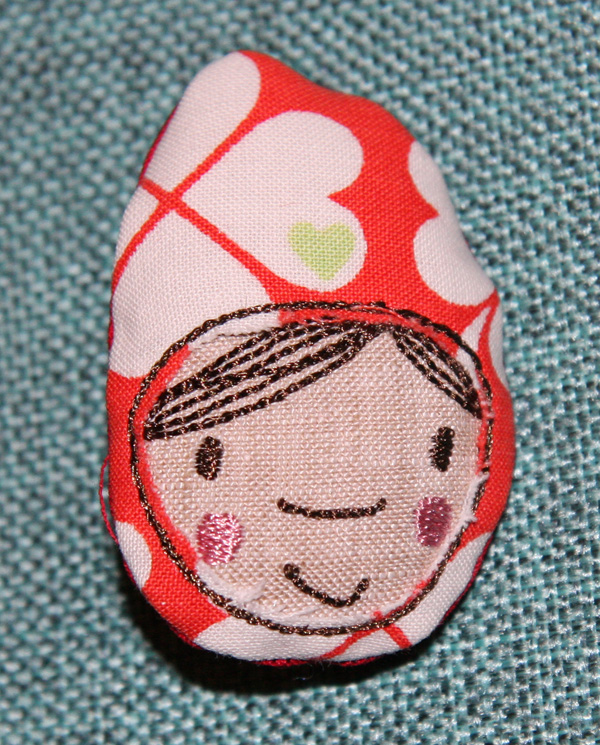 Brosche Rotkäppchen Nr. 7