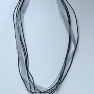 kurze Kette mit Anhänger Nr. 1