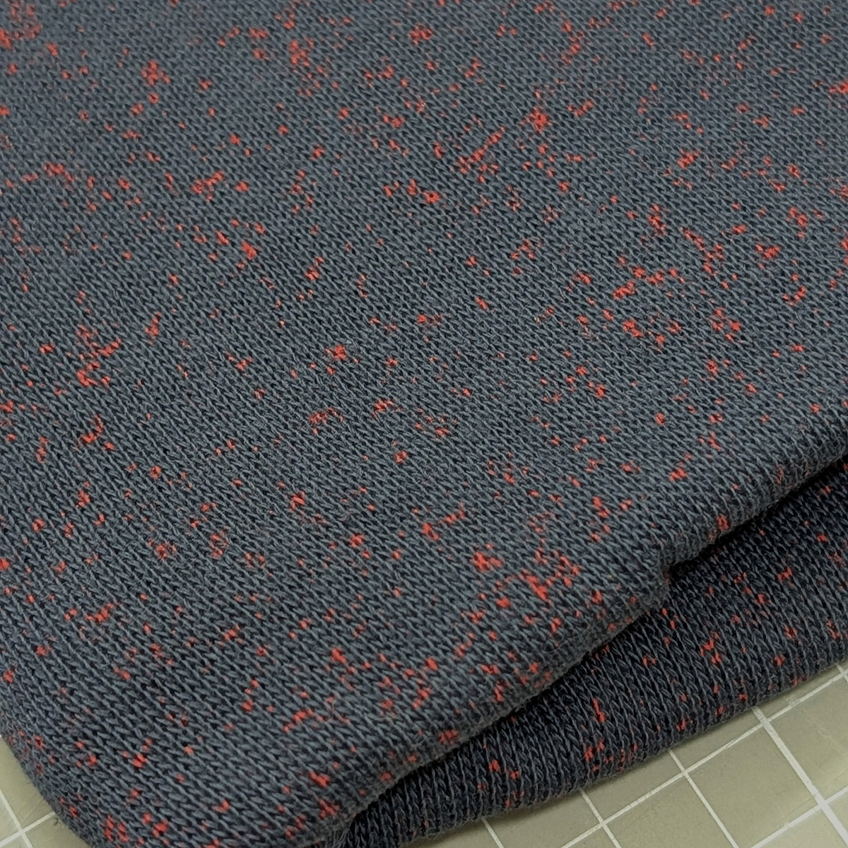 Sprenkel navy 1,2m Wolljersey SUSAlabim Lillestoff